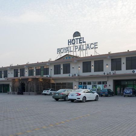 Hotel Royal Palace Rawalpindi Exteriör bild