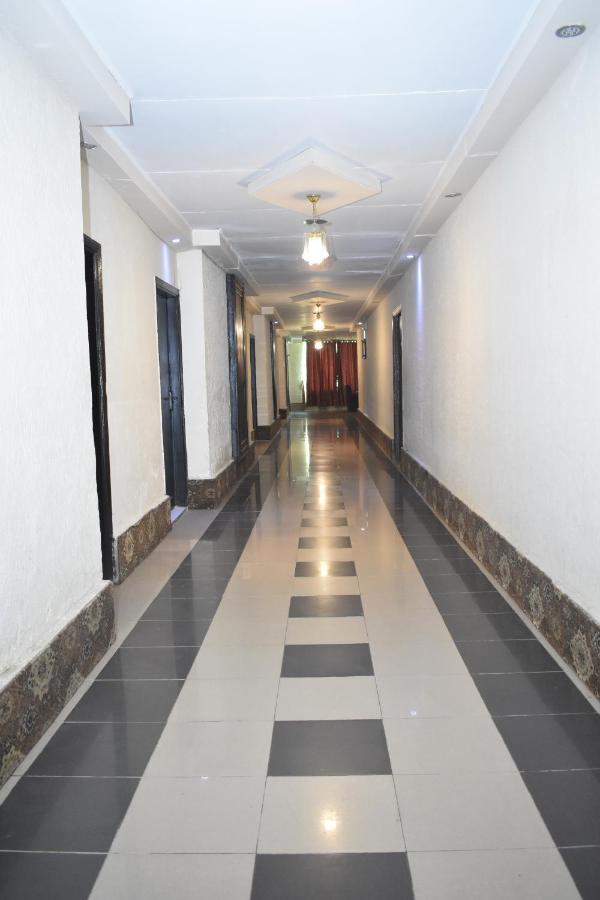 Hotel Royal Palace Rawalpindi Exteriör bild